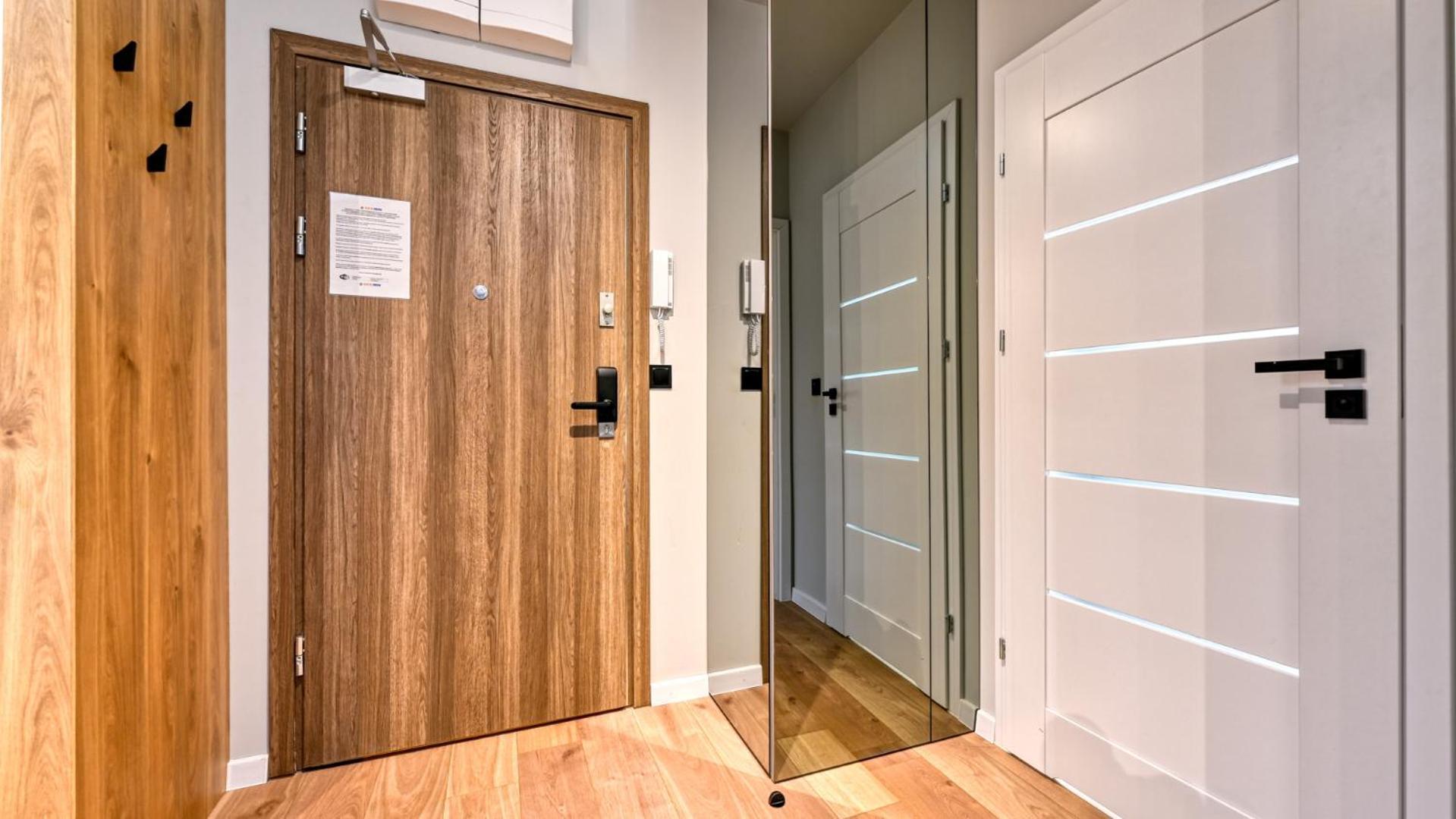 Apartamenty Z Basenem I Saunami Stone Hill Resort II Vip Centrum By Royal Aparts Schreiberhau Exterior foto